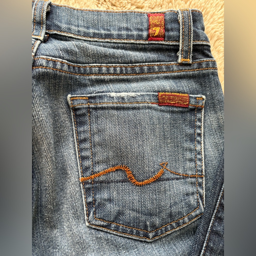 7 For All Mankind Dark Blue Flare Jeans - Picture 4 of 8